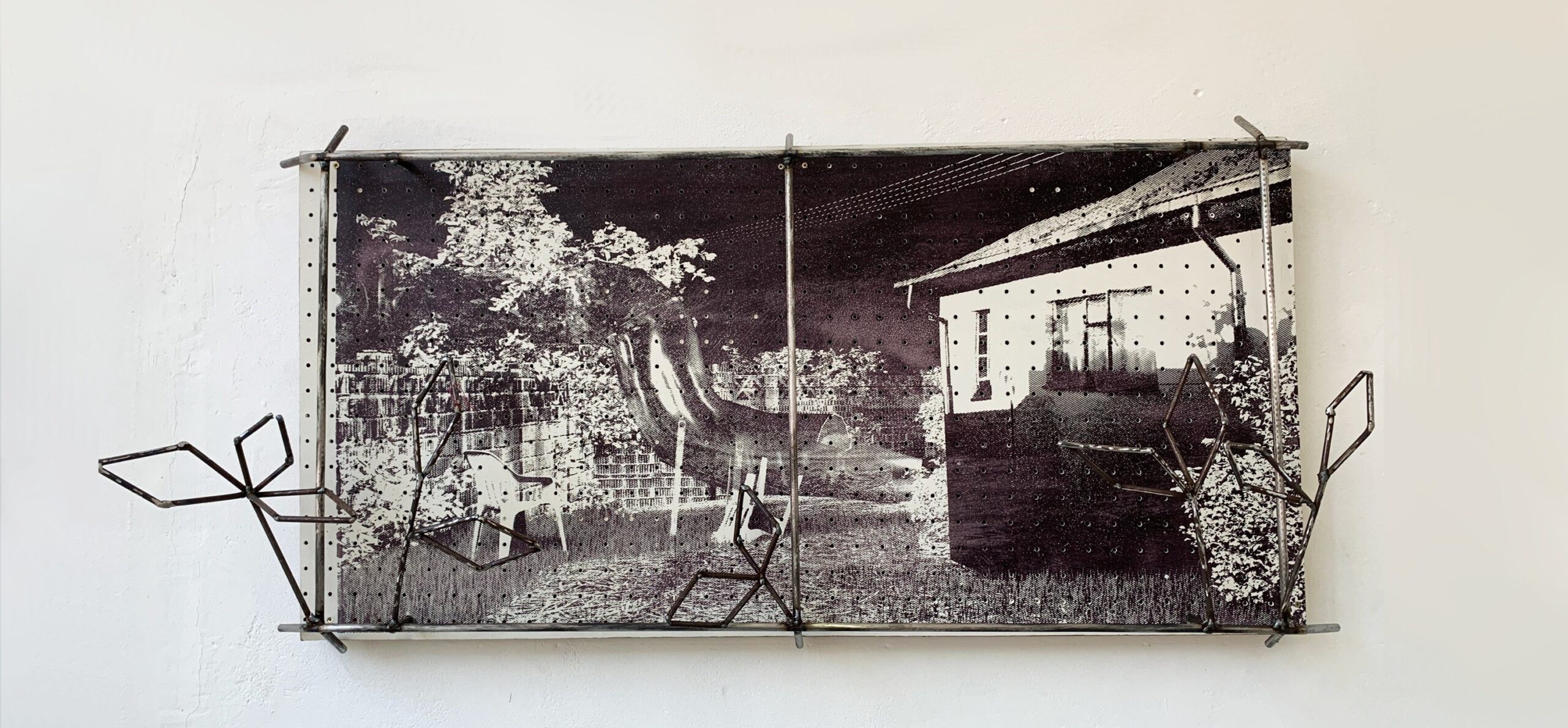 Ntsako Nkuna. Garden 6 PM, 2022. Mixed Media screen print on pegboard. 495 x 995 mm. (Courtesy of Kalashnikovv Gallery)